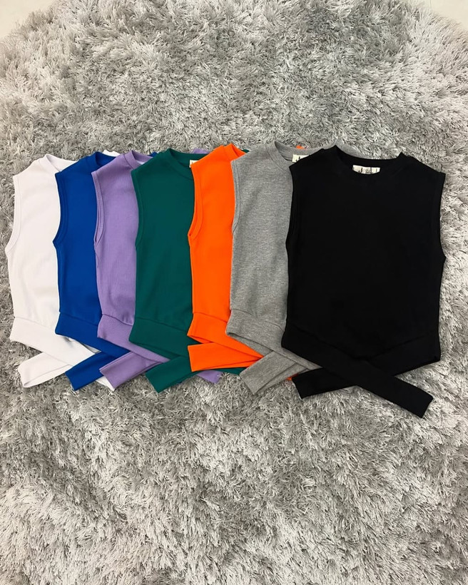 کراپ تاپ زنانه آستین حلقه ای مدل شکم ضربدری