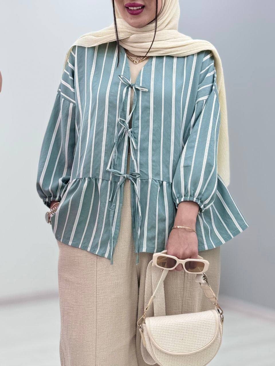 مانتو زنانه راه راه عروسکی مدل جلو گره ای