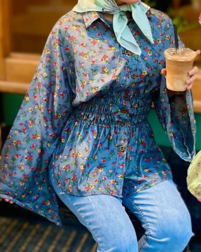 مانتو زنانه آستین کلوش گلگلی مدل کمر کش