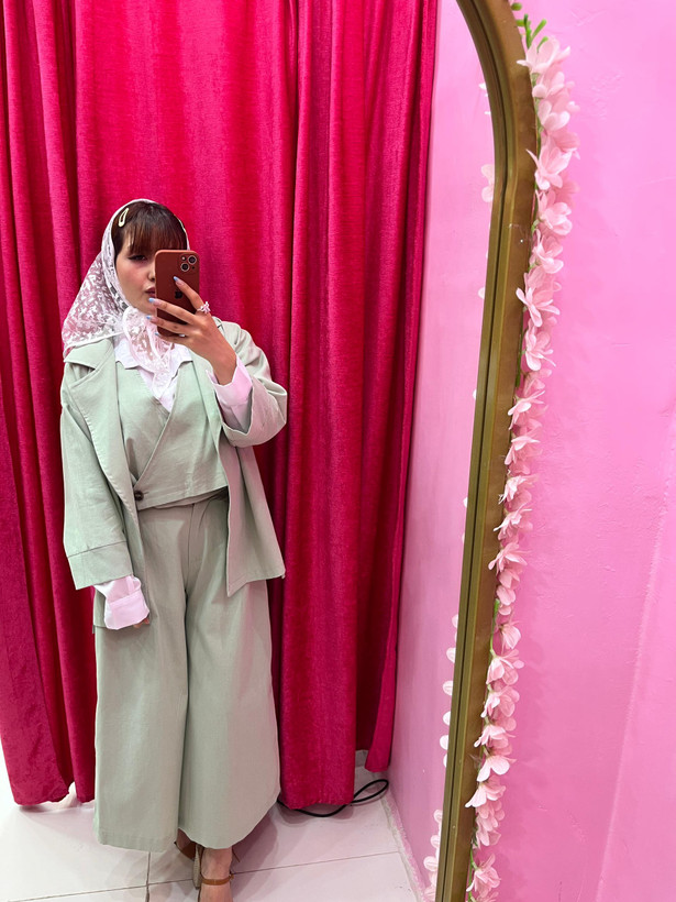 ست سه تیکه جلیقه و کت و شلوار زنانه