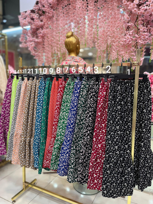 دامن گل گلی زنانه مدل چین دار